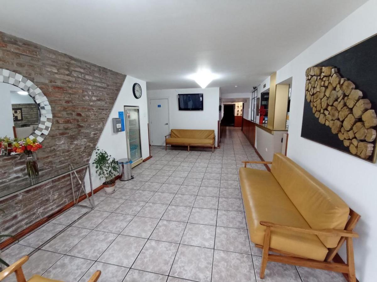 Hotel 9 De Octubre Quito Ngoại thất bức ảnh